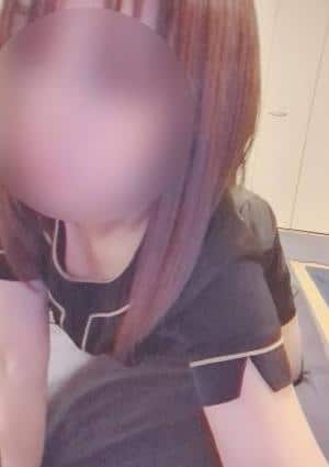 七瀬 葵