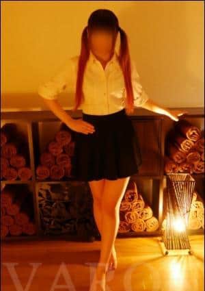 VARON（バロン） セラピスト 宇佐美
