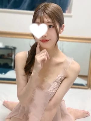 望月みれい