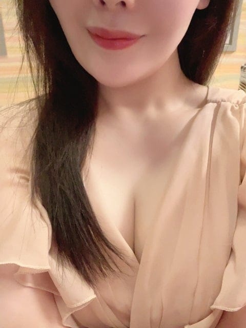 ミセスロマン セラピスト ねね 34歳