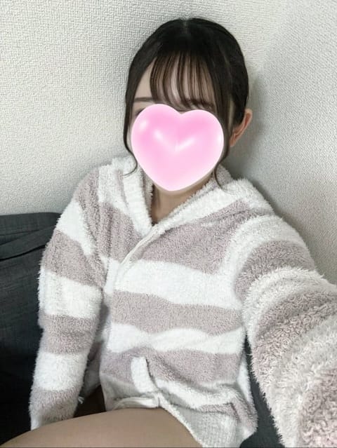 scrape_url:https://esthe-alice.net/images_staff/497/070419044289_8.jpeg