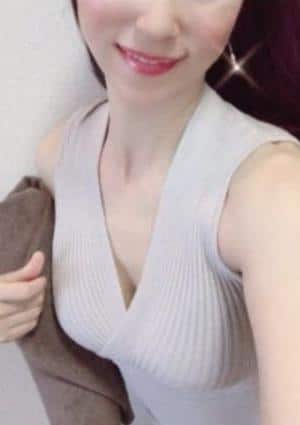 吉沢ゆい