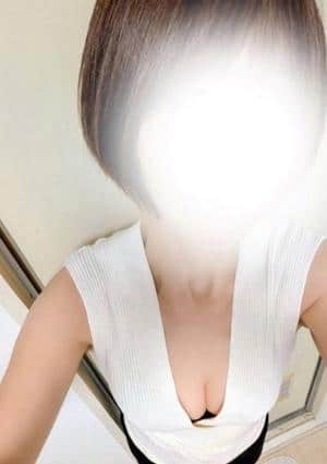 Mrs.ENEL（ミセスエネル） セラピスト 伊藤つばさ