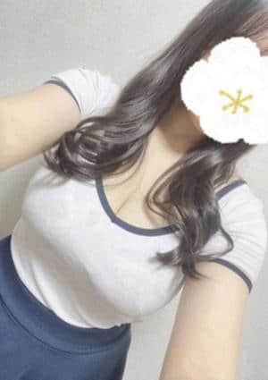 むむむスパ セラピスト かえで