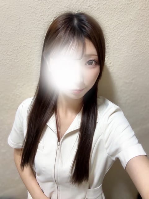 scrape_url:https://cdn.sanity.io/images/64ec3zln/production/daaf6261f97b7774a3b1e7514679788641b7313f-1108x1478.jpg