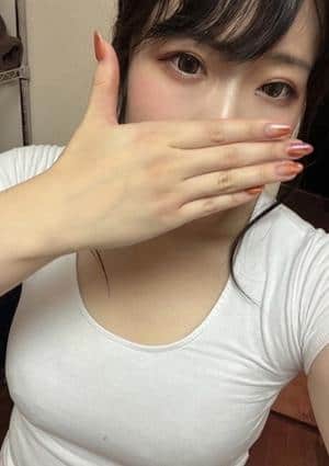 むむむスパ セラピスト あやめ