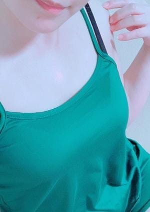 Mrs.NatureSpa セラピスト あられ