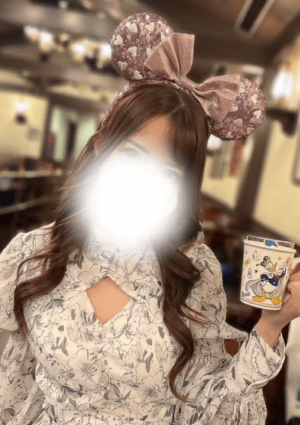 美月かりな