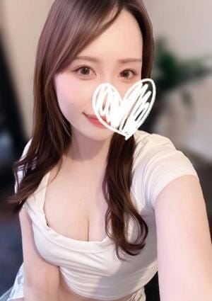 美波なな