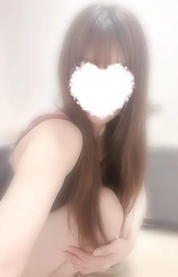 scrape_url:https://img.estama.jp/shop_data/00000029096/cast/sub/357x556/cr49q_20260312102413.jpg?f=webp