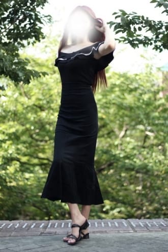scrape_url:https://grandaromatokyo.com/images_staff/285/080918214735.jpg
