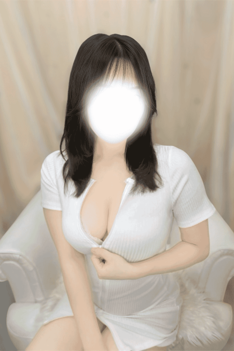 Lynx（リンクス） セラピスト 南条まりん 21歳