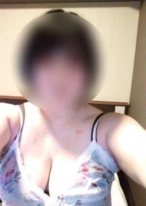 グラマー邸 セラピスト みずほ