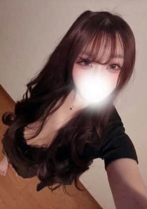 みい