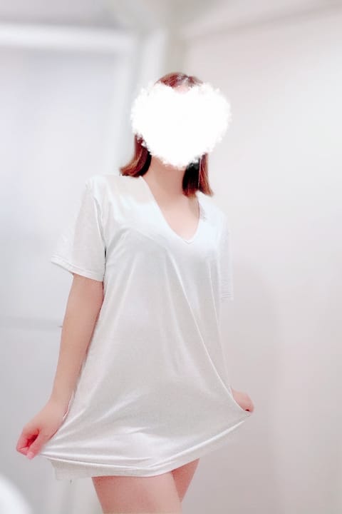 scrape_url:https://esthe-dulcis.com/images_staff/131/110520093992.jpeg