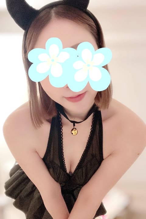 scrape_url:https://esthe-dulcis.com/images_staff/131/110520075427.jpeg