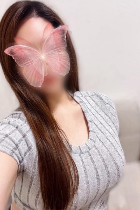 名古屋・栄メンズエステ〜HANIEL〜 セラピスト ⚜️るあ ⚜️ 26歳