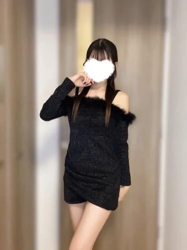 scrape_url:https://esthe-angeaile.com/images_staff/195/021114342946.jpeg