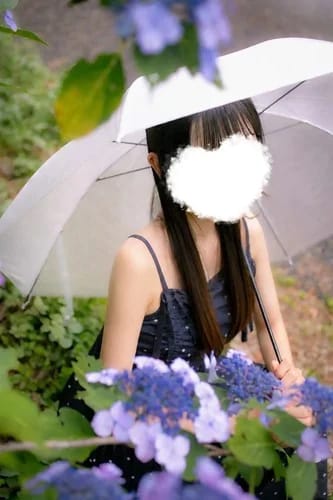 scrape_url:https://esthe-angeaile.com/images_staff/195/06251246249.jpg