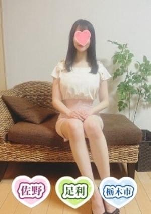 栃木県佐野市ワンルーム型メンズエステ 癒しのスパ セラピスト 西崎なぎさ
