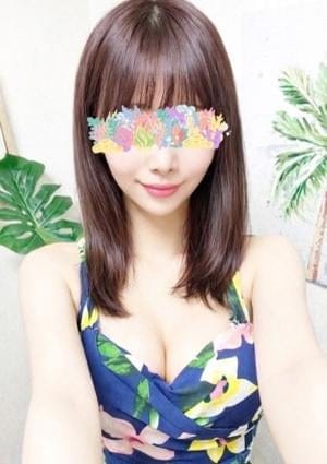 Spa Lanikai（スパ ラニカイ） セラピスト 華山 るん