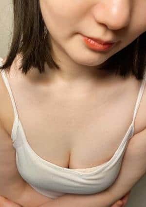 癒し屋本舗 セラピスト うい