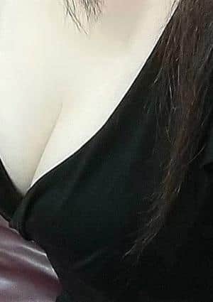 愛川夫人