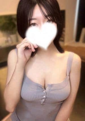 本八幡メンズエステ Aroma Lumiere セラピスト えみり
