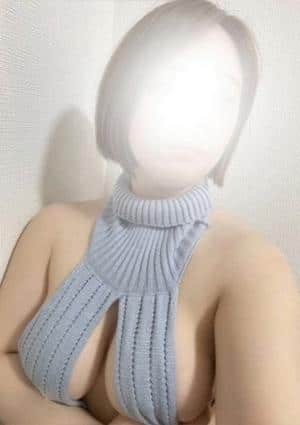 KNIT（ニット） セラピスト ひなた