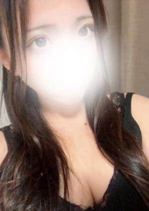 GOLD CROWN 藤沢ルーム セラピスト ひな
