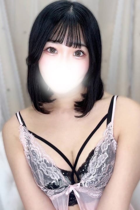 愛川もね