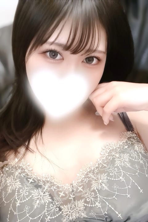scrape_url:https://esthe-dulcis.com/images_staff/197/03151629035.jpg