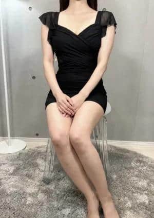 博多の人妻エステクラブ セラピスト 清水あゆみ