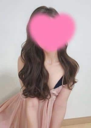 AROMA Queen セラピスト かれん