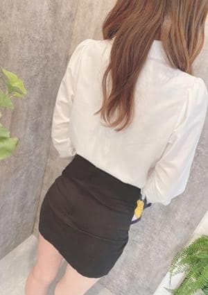 花咲 あいな