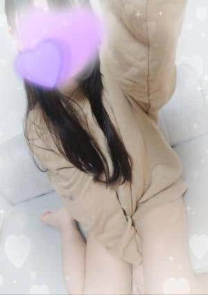 ヨシザワ　サラ