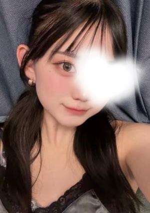 七瀬えみり
