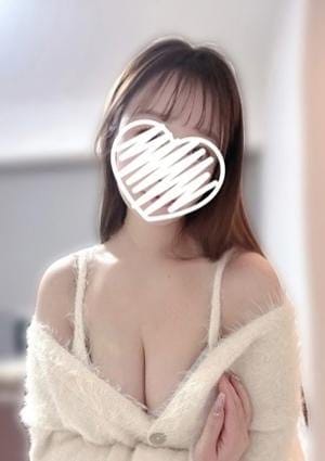 朝比奈まみ