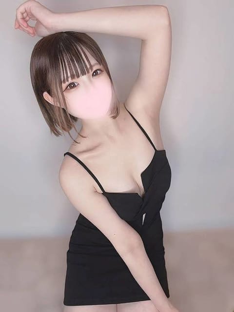 scrape_url:https://cdn2-caskan.com/caskan/img/cast/1762845250_0710837.jpg
