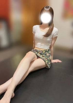 都えりな