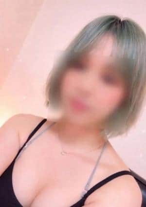 水戸メンズエステ Queendom セラピスト 東かりん