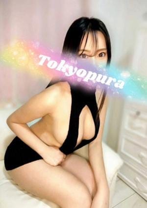 芹沢れお