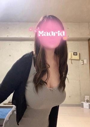 Oil Madrid（オイルマドリード） セラピスト 目黒りか