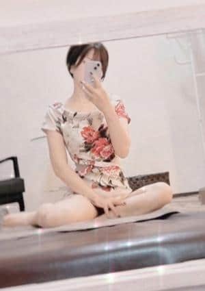 妃菜（ひな）