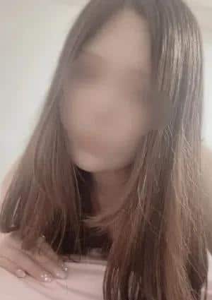 癒癒 セラピスト 愛沢 かなで
