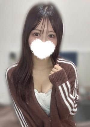 朝妃りあ