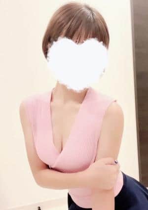 Brown（ブラウン） セラピスト 秋山みか