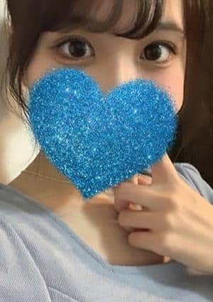 fees des fleurages（フェデフルラージュ） セラピスト 小川かんな
