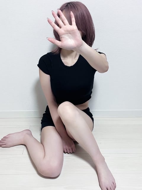 赤羽Lux moment（ラグモーメント） セラピスト 橘　かをる 24歳