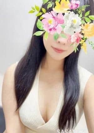 琴石ありな
